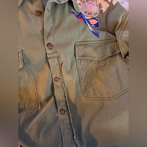 LIKE NEW FREE PEOPLE WE THE FREE TAKE FLIGHT EMBROIDERED SHIRT, DRIED PINE, XL - Picture 13 of 13